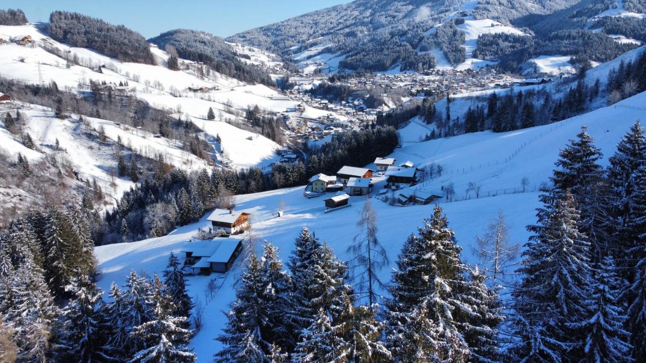 Schrahlehen Bed & Breakfast Wagrain Exterior foto