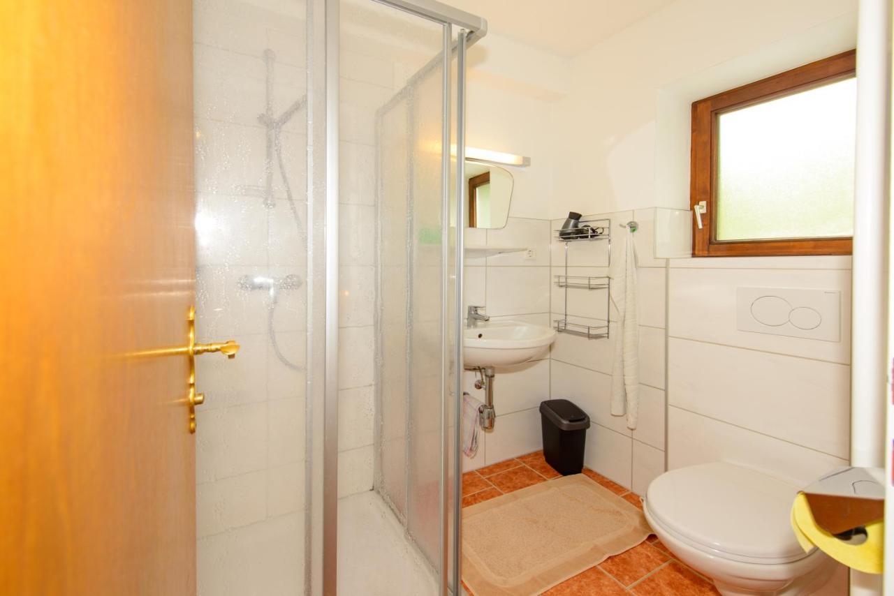 Schrahlehen Bed & Breakfast Wagrain Exterior foto
