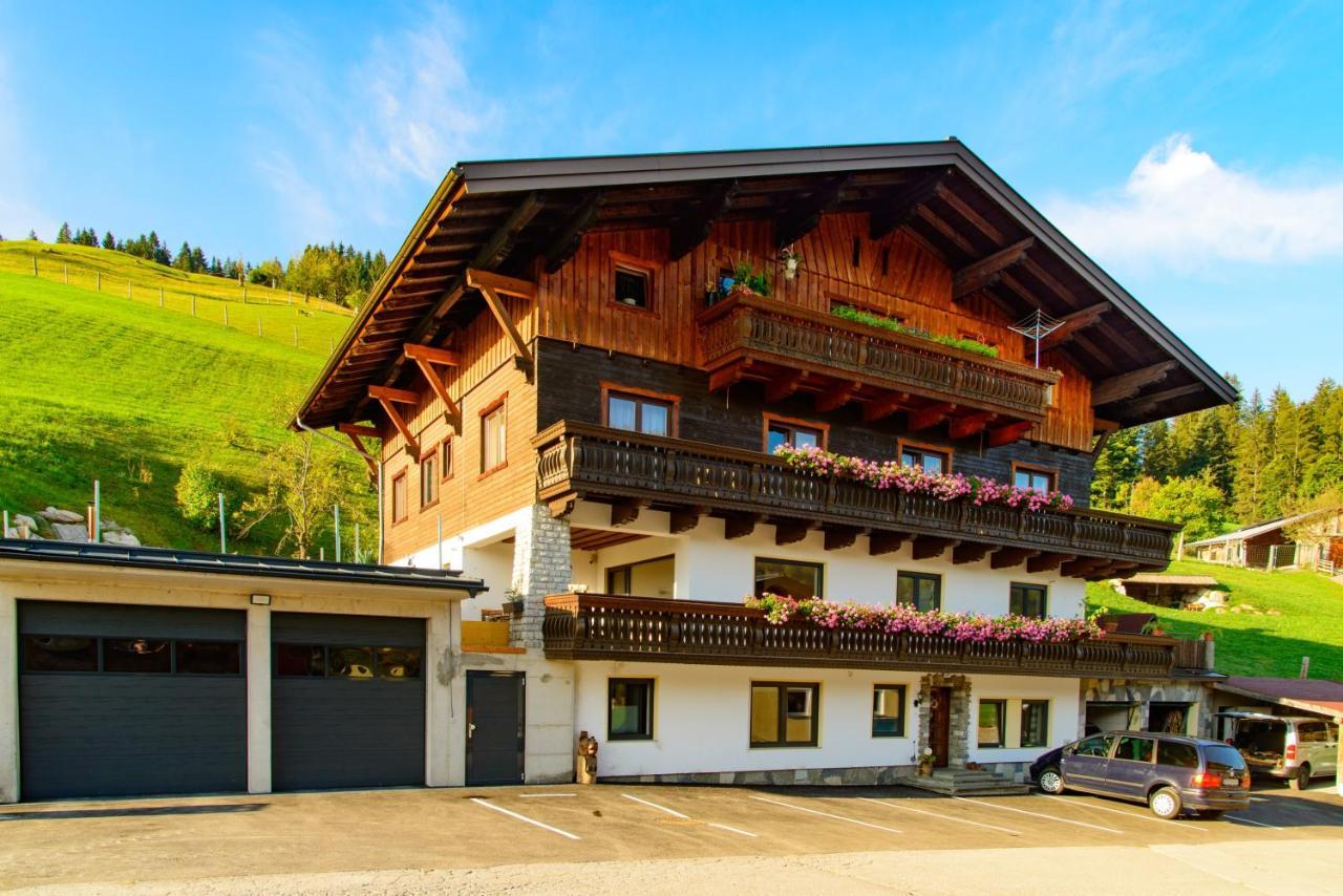 Schrahlehen Bed & Breakfast Wagrain Exterior foto