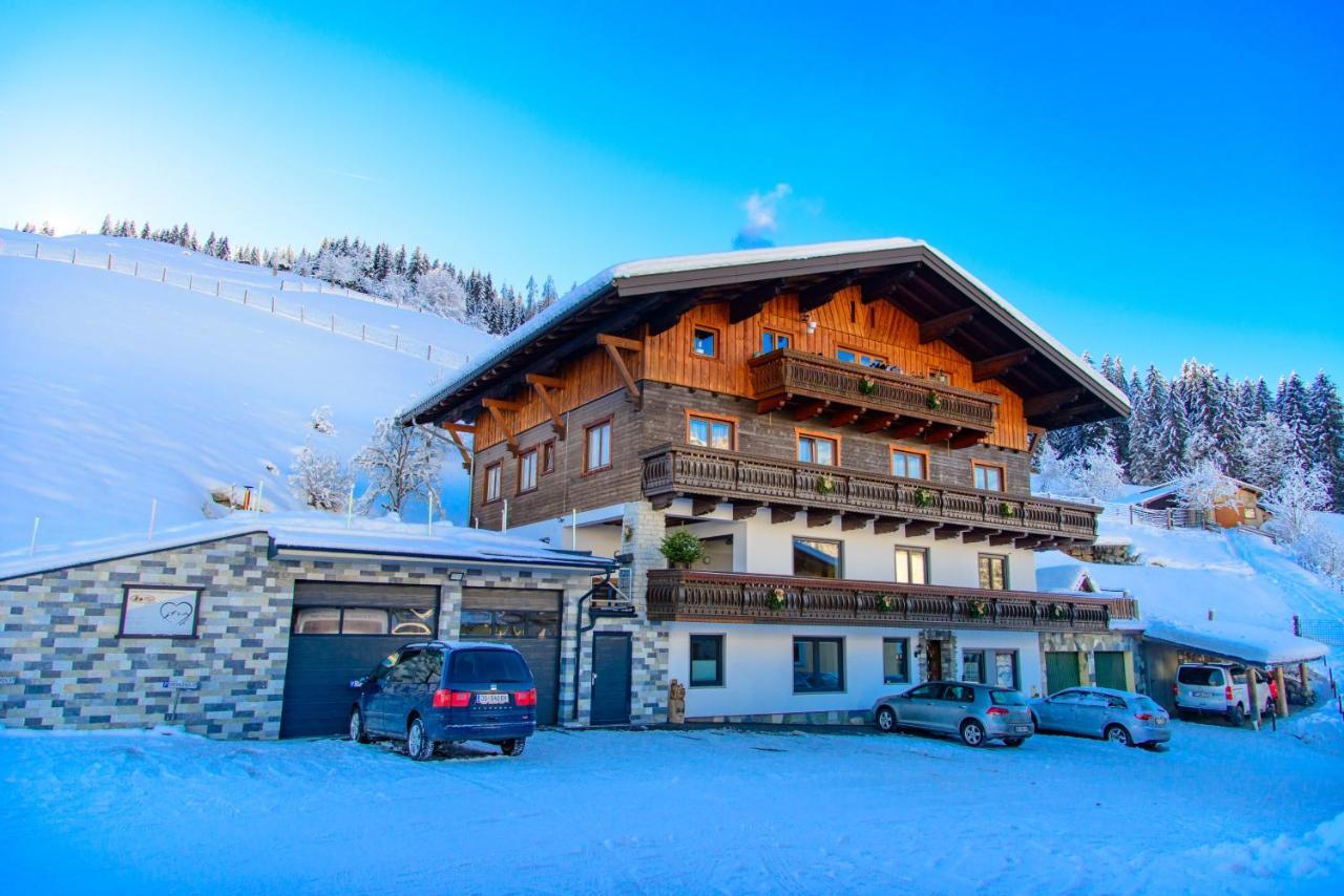 Schrahlehen Bed & Breakfast Wagrain Exterior foto
